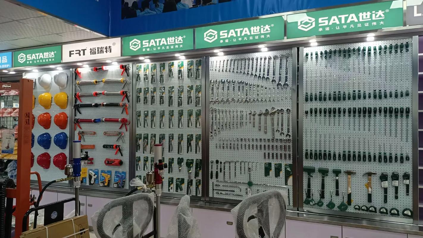 熱烈祝賀未來(lái)萬(wàn)家五金機(jī)電全國(guó)加盟連鎖湖北武漢（新洲店）盛大開業(yè)